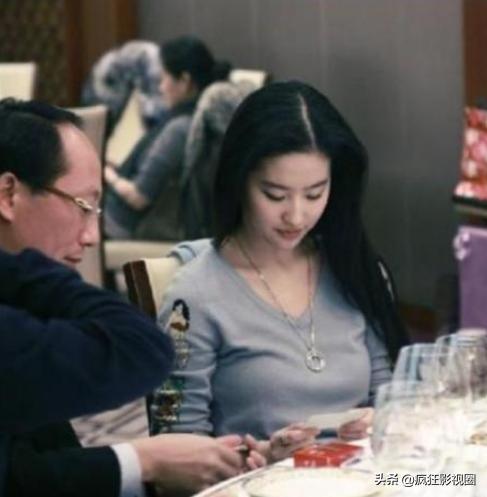 豪门公子曝“陪酒*规则潜**”，圈中这8位女明星都遭遇过