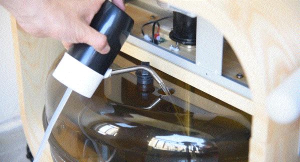 磁控划船机和水阻划船机哪种好,液压划船机和水桶划船机