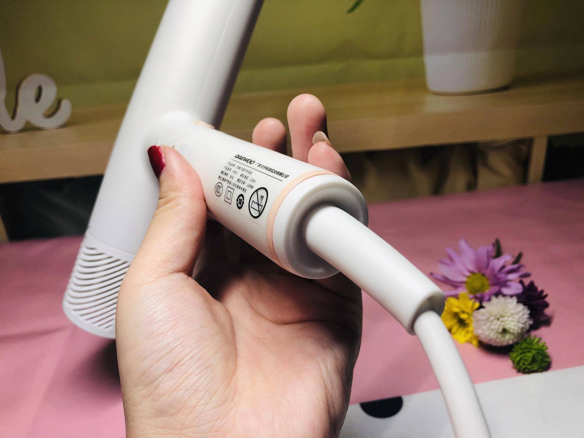 大宇高速吹风机对比徕芬吹风机,大宇吹风机测评