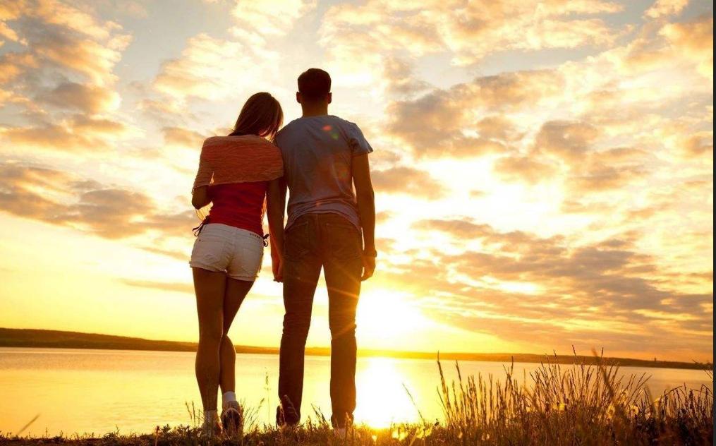 如果你借钱找你前男友会是什么样,前男友遇到困难找你借钱怎么办