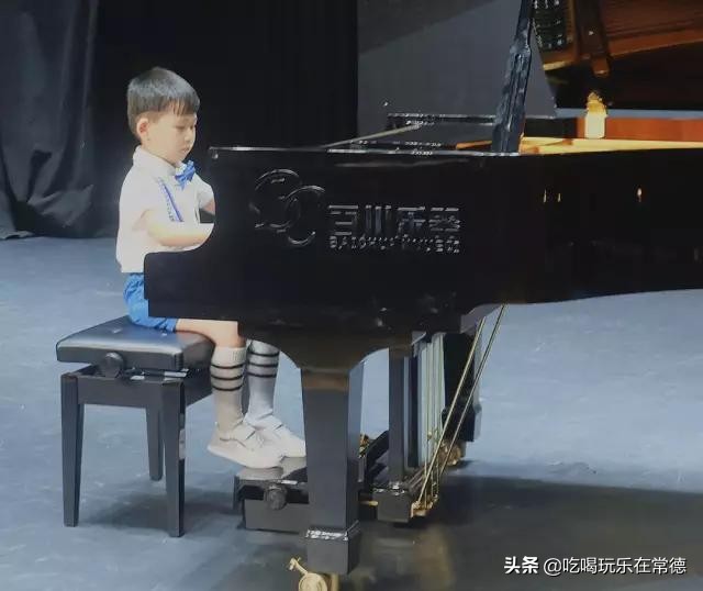 新一年的伯牙又和大家见面了！梦想将在新的伯牙季得到绽放