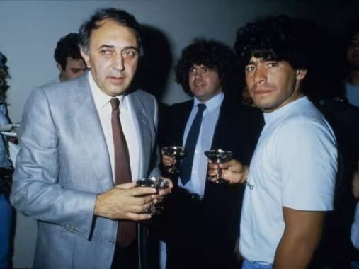 马拉多纳共产主义,马拉多纳人物故事