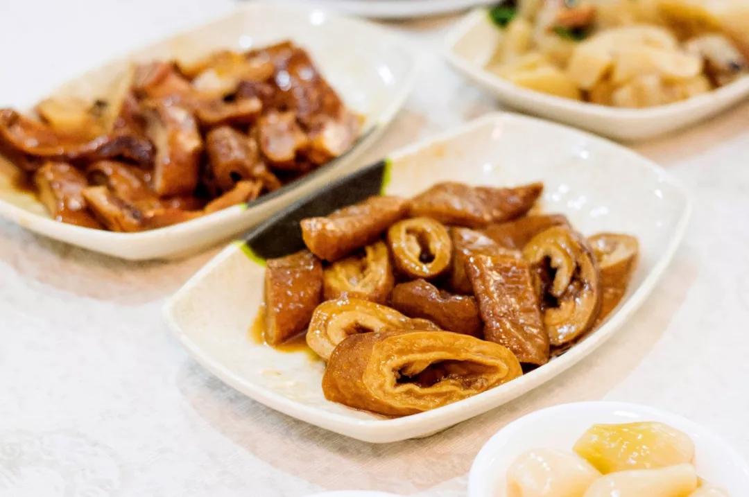 吃为人生第一大事，跟着周刊走近祖国各地的年夜饭吧