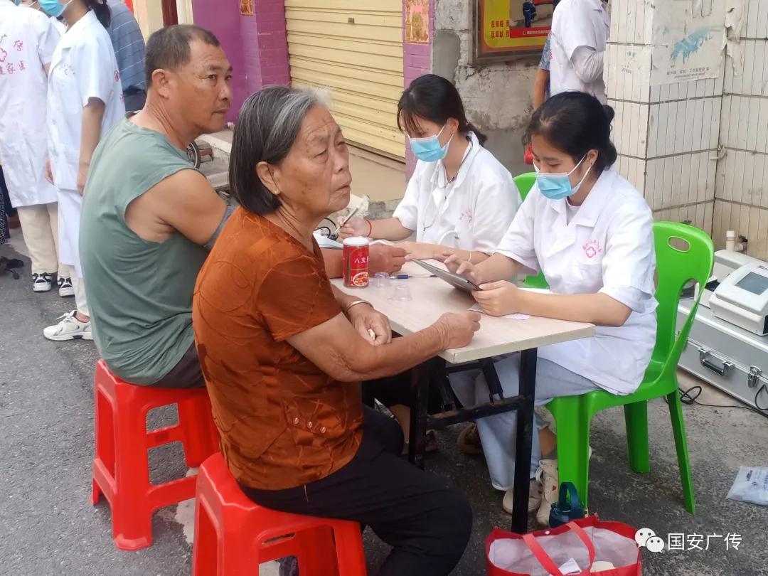 基层医疗卫生服务能力持续增强,全面提升基层卫生健康服务能力