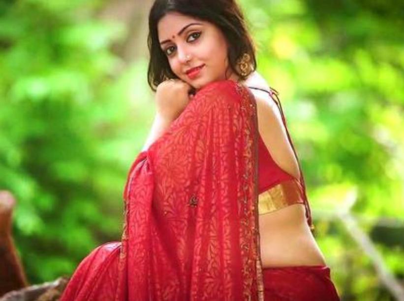 印度可以露肚脐不能露大腿,印度露肚脐