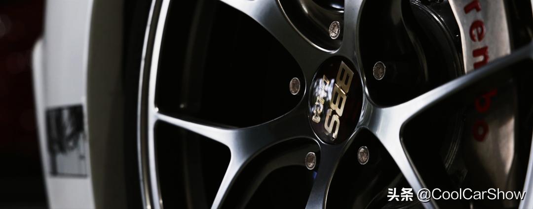 经典12代皇冠情怀老车,13代皇冠翻新复活视频