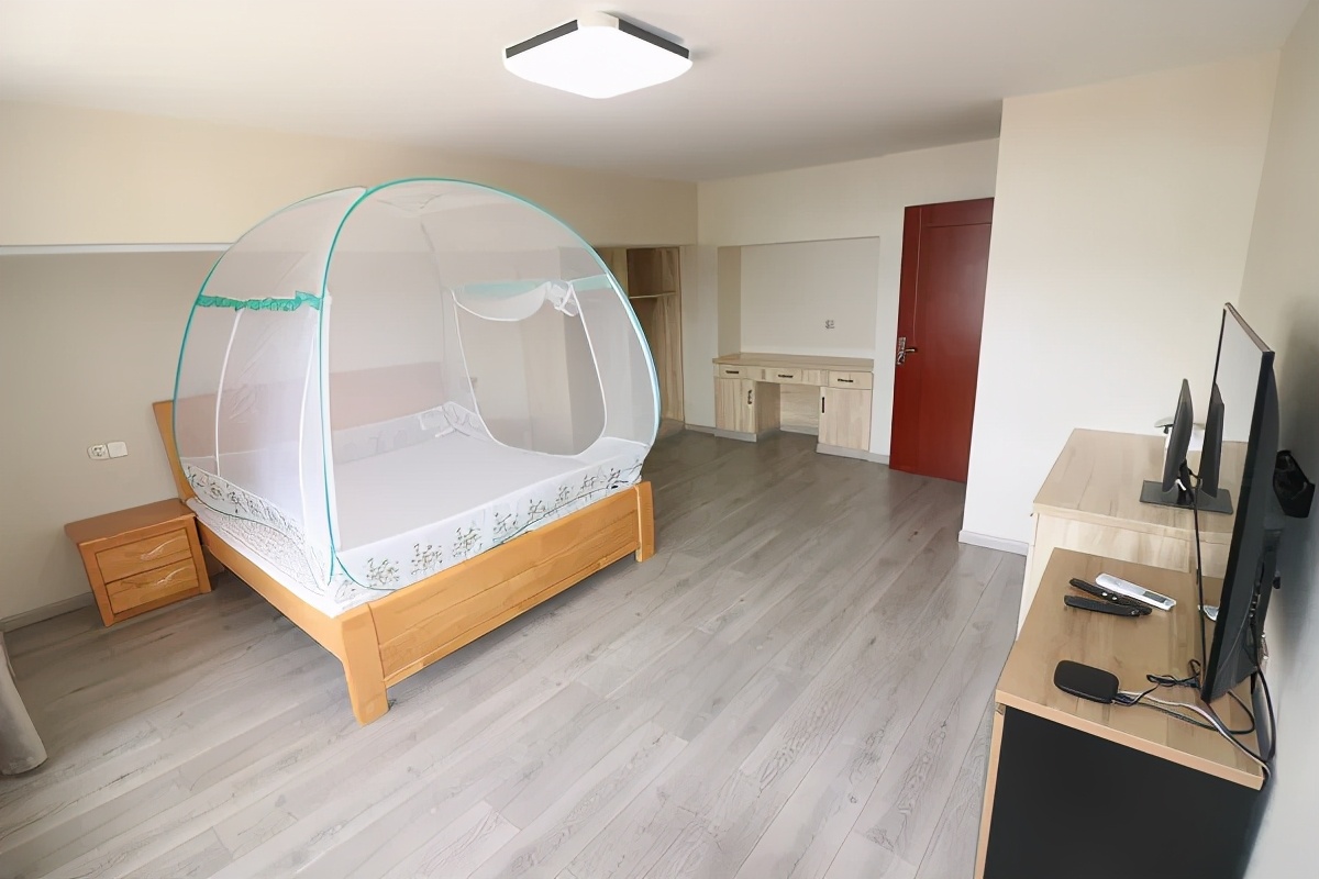 温馨卧房+淋浴+简餐+洗衣+停车红岩驿站全免费|卡车之友网