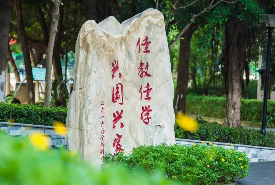 音体美纳入中考学生唱歌,音体美全面加入中考