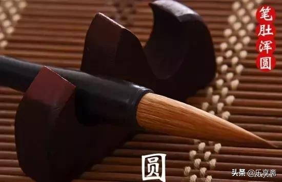 毛笔怎么挑选小视频,斗笔毛笔怎么挑选