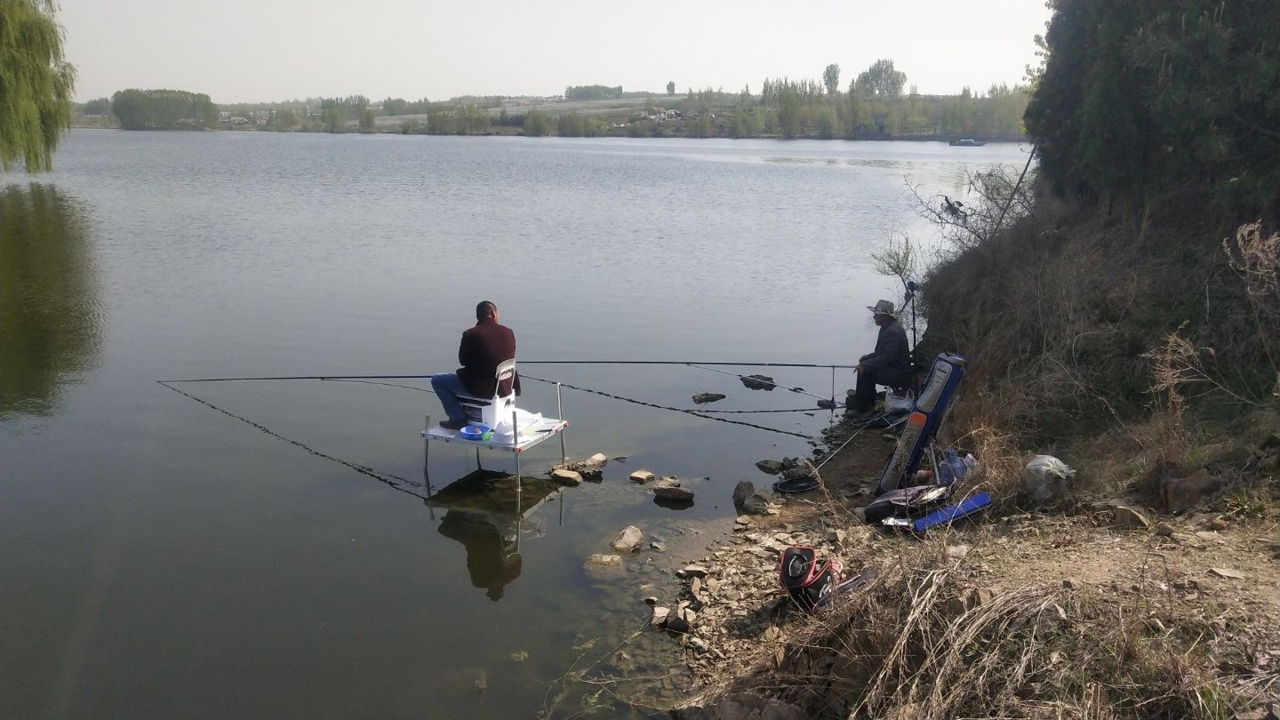 钓翘嘴和草鱼的正确方法与技巧,玉米粒夜钓鲤鱼草鱼方法及技巧