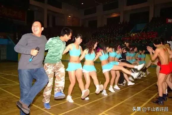 胖东来年轻时候的照片,胖东来早期影像