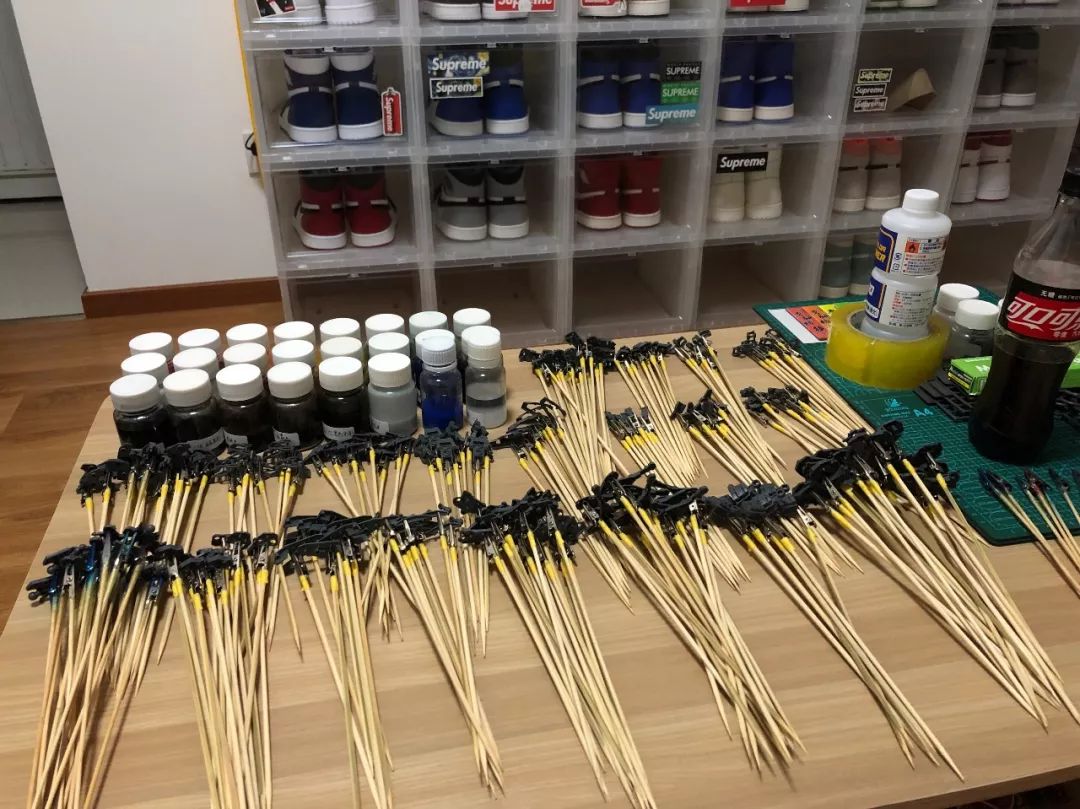 佳作：恐怖的零件数量，龙桃子强袭，四机小队！