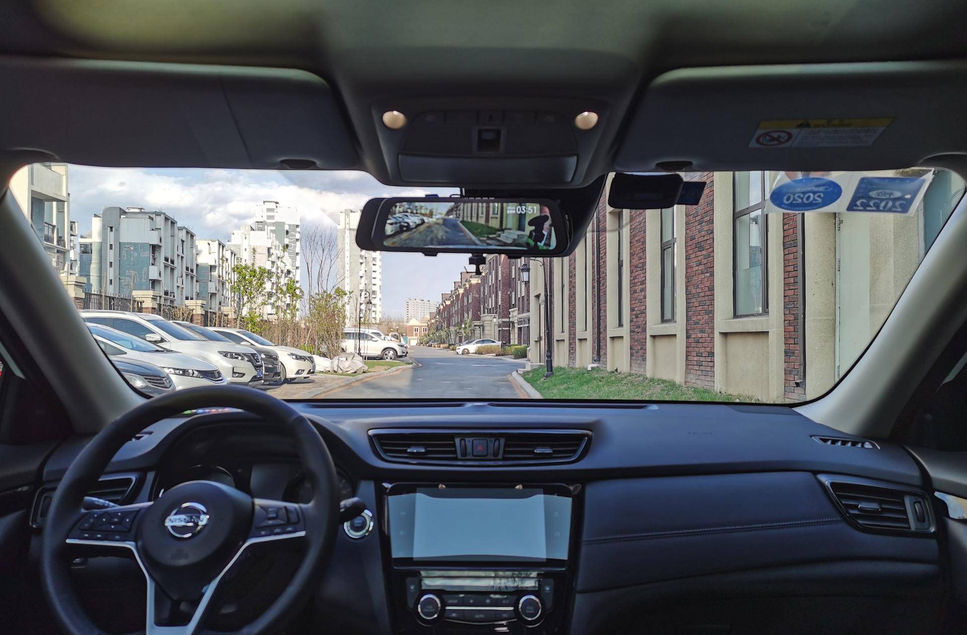 小米70迈流媒体后视镜不能触屏吗,流媒体后视镜为什么是鸡肋