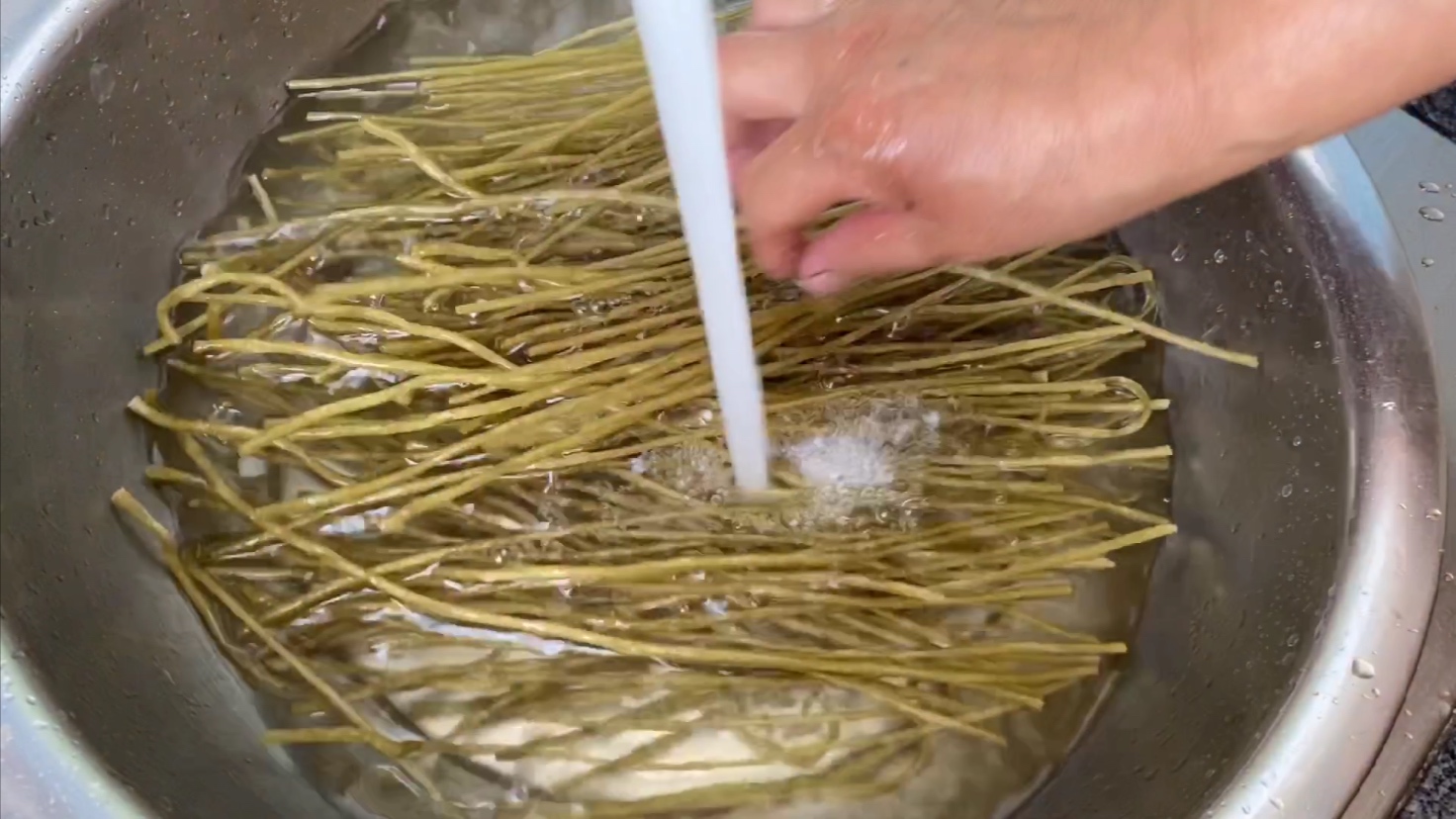 老重庆酸辣粉正宗教程,正宗重庆酸辣粉全套配方