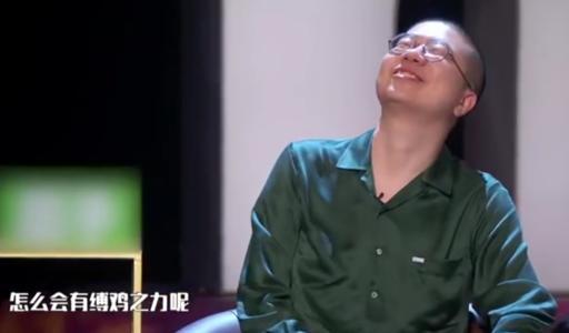 李诞玩火后下跪,周琦主动发博,央视、新华社的评论亮了