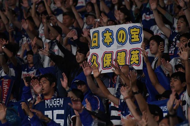 日本足球5-2阿根廷,日本队6-0阿根廷