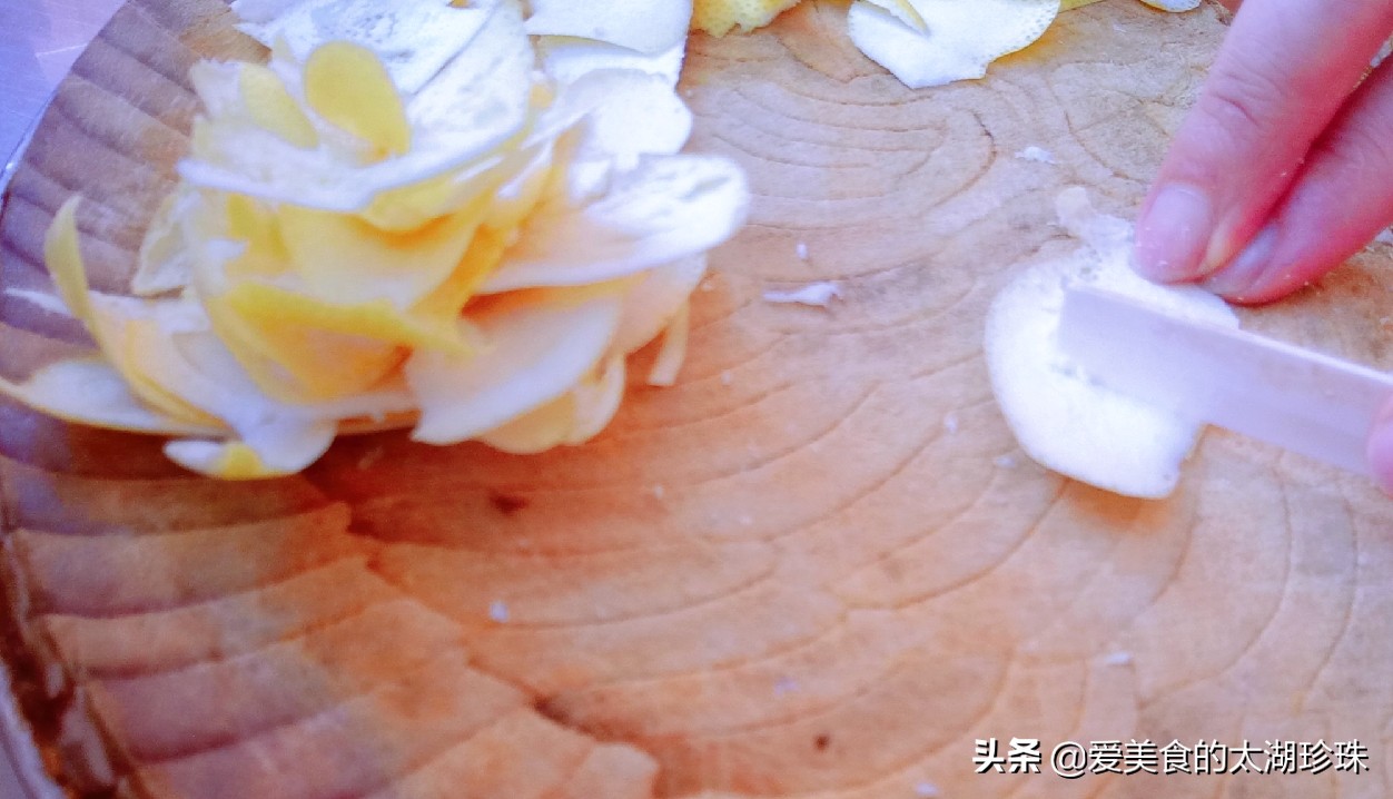 怎么做蜂蜜柚子茶好喝又不苦,不苦涩的蜂蜜柚子茶