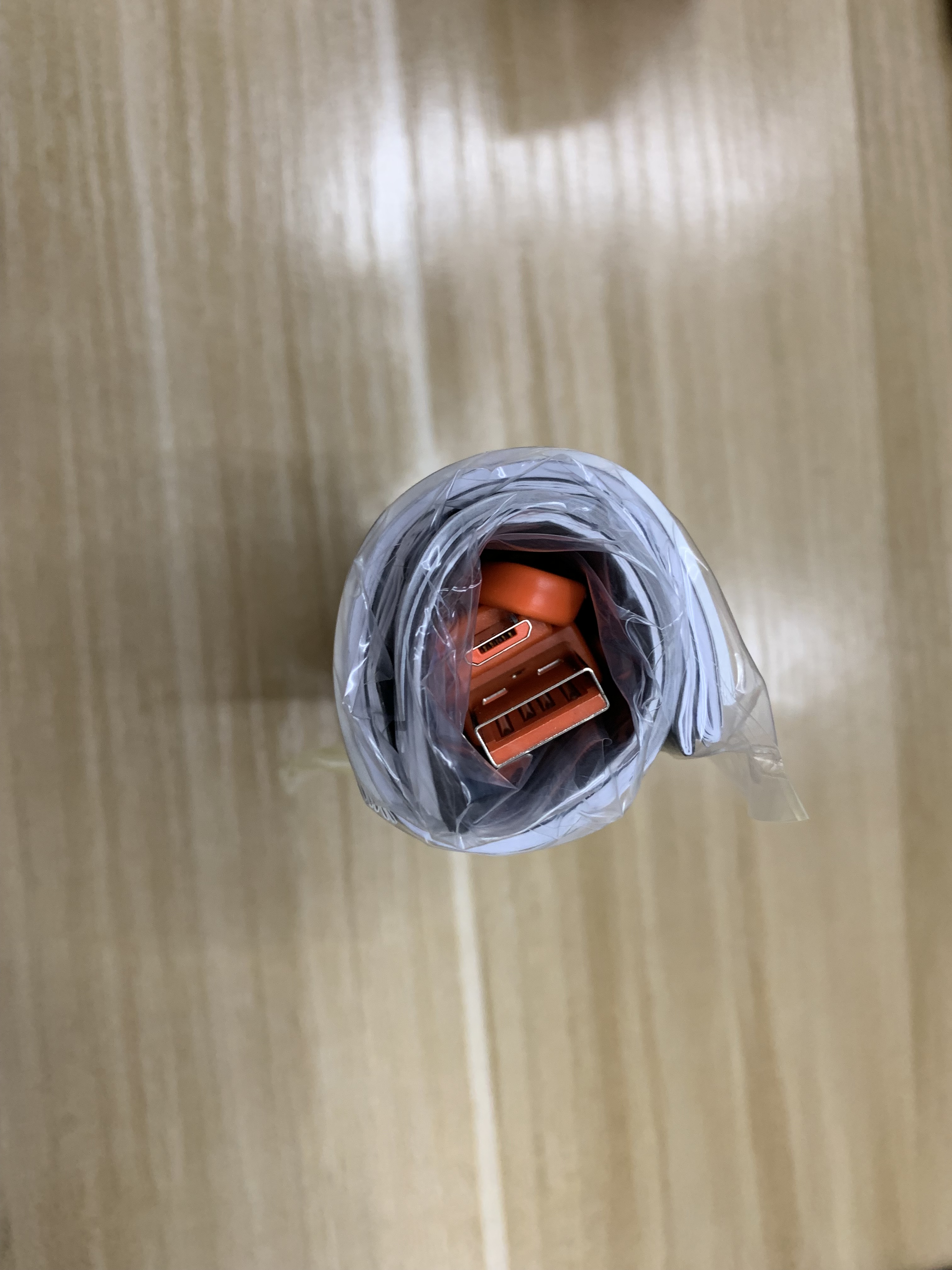 最便宜的jbl蓝牙小音响多少钱,现在jbl音箱还值得买吗