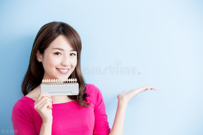 如何让黄牙变白牙齿美,美白牙齿去牙黄用什么最有效