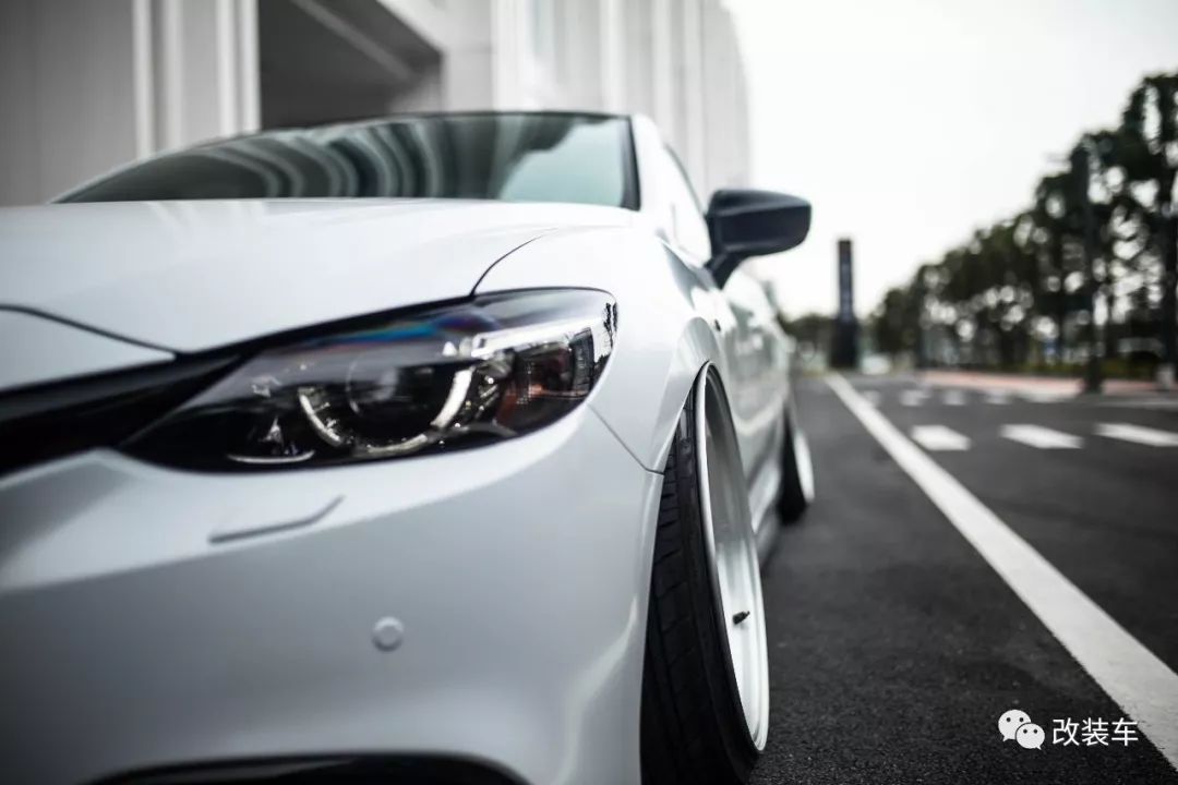 优美的线条暗藏着什么动机？