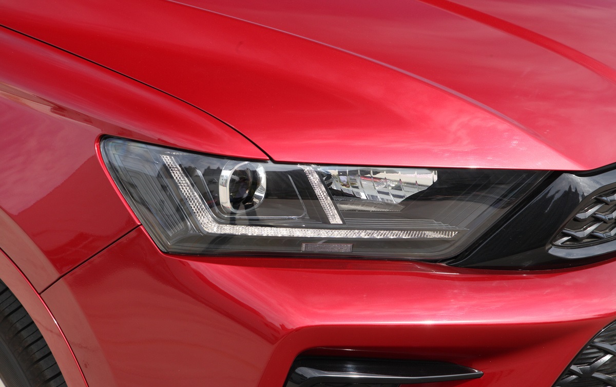 轴距2.7米的车,轴距2.65米以上的车