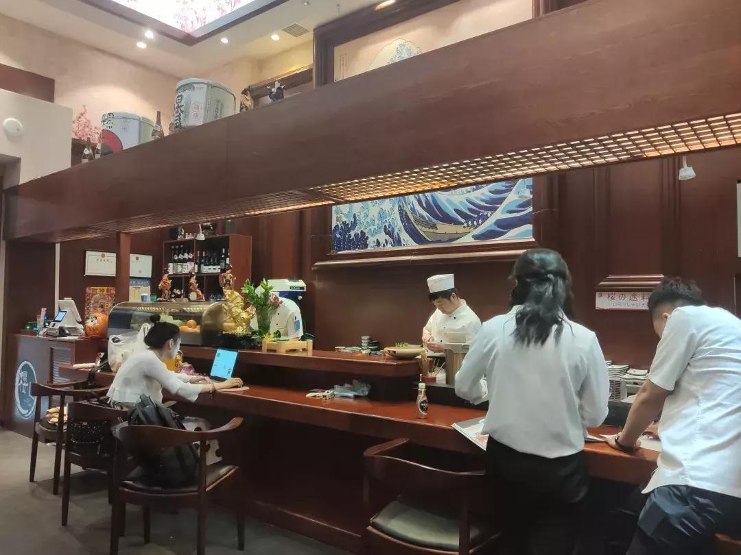 长春日料哪家最好吃,长春自助三文鱼不限量