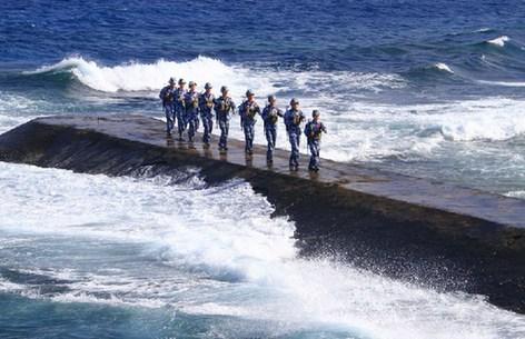 致敬海军前辈完整视频,致敬海军老兵