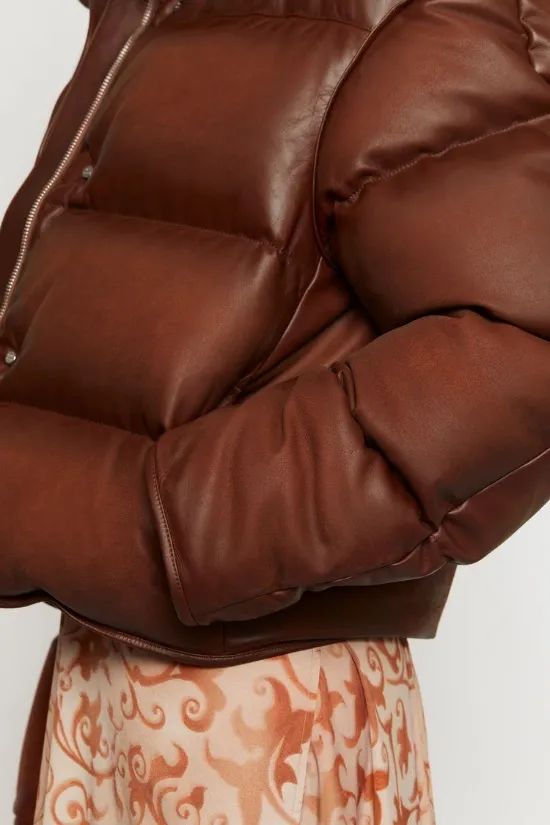 羽绒服种草清单图片大全,冬天的c位50件羽绒服种草清单来了