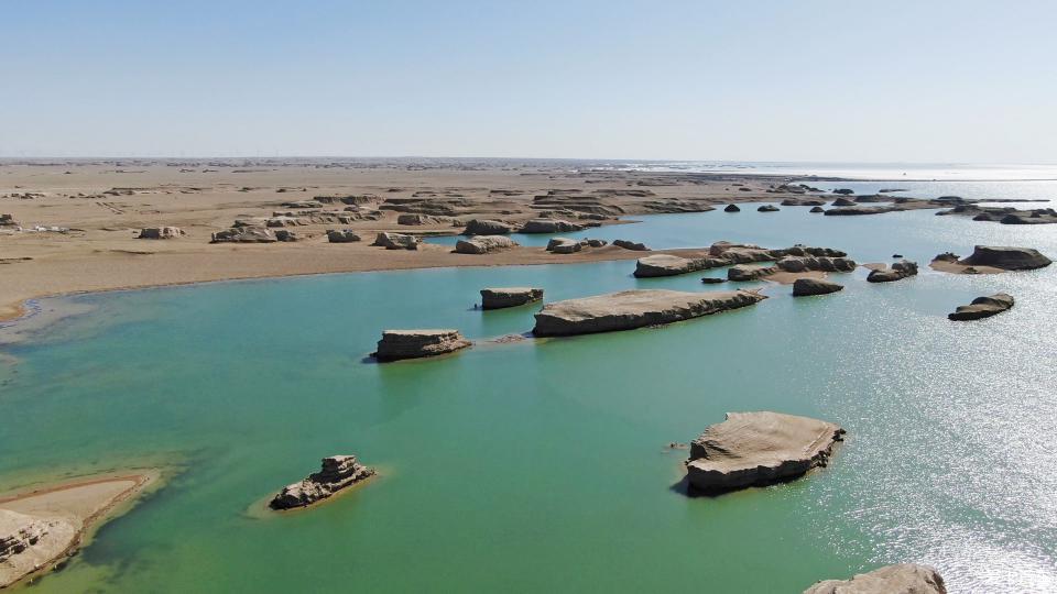 帕杰罗劲畅进藏自驾视频,帕杰罗劲畅西藏新疆自驾游