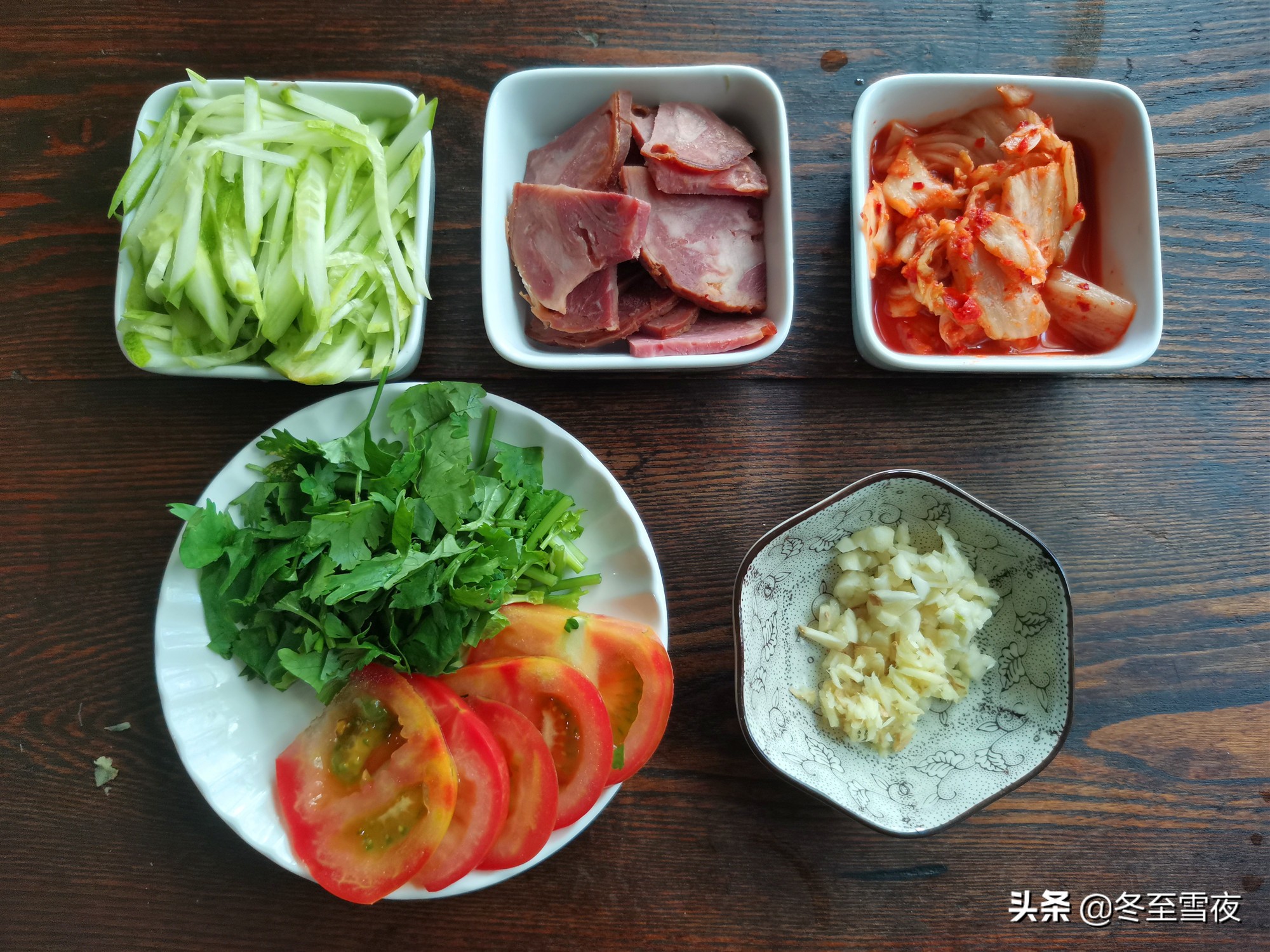 东北酸甜冷面的做法及配料过程,东北冷面的做法家庭自制