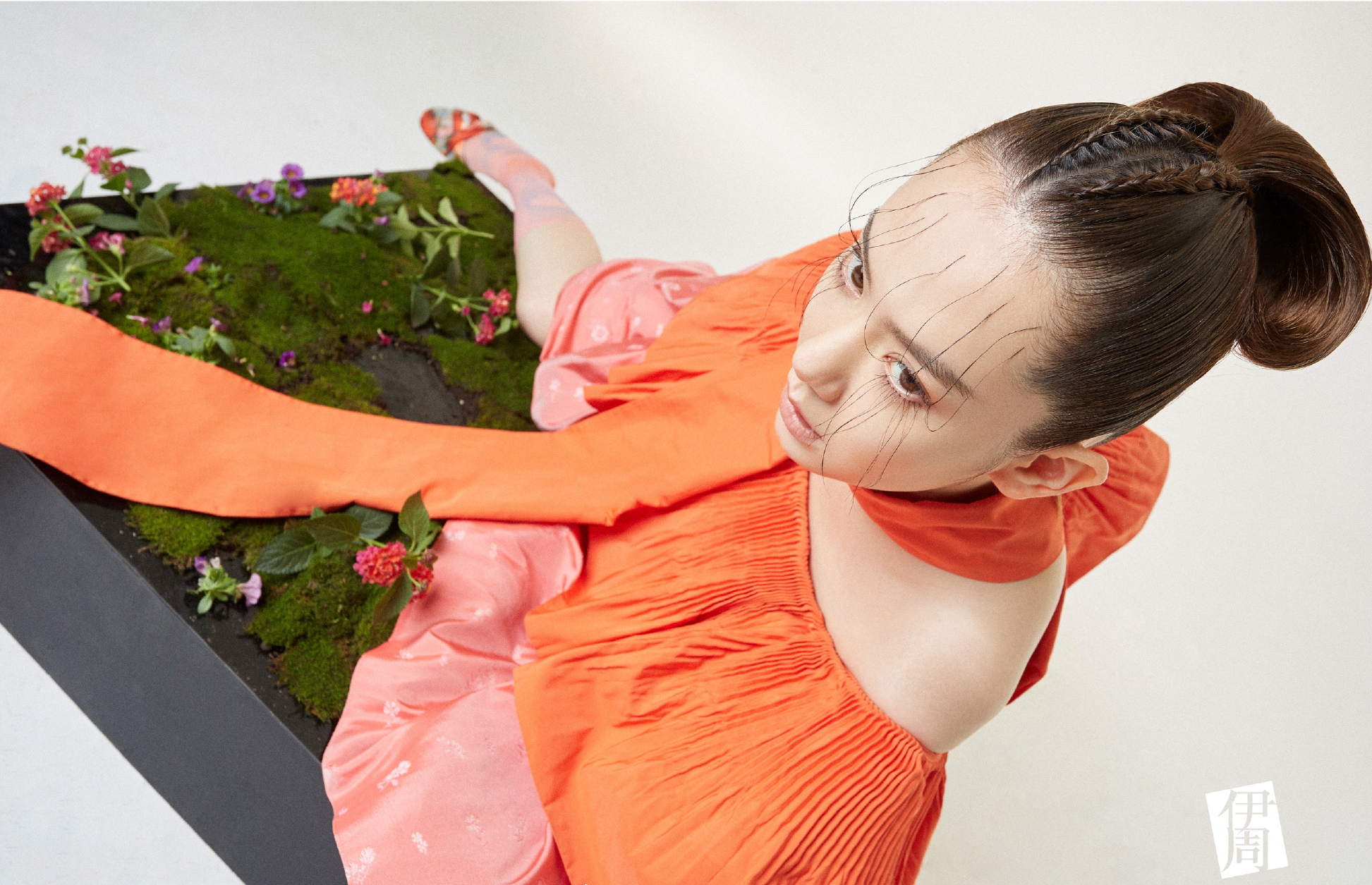 戚薇蜘蛛眼妆容,戚薇挑战睫毛