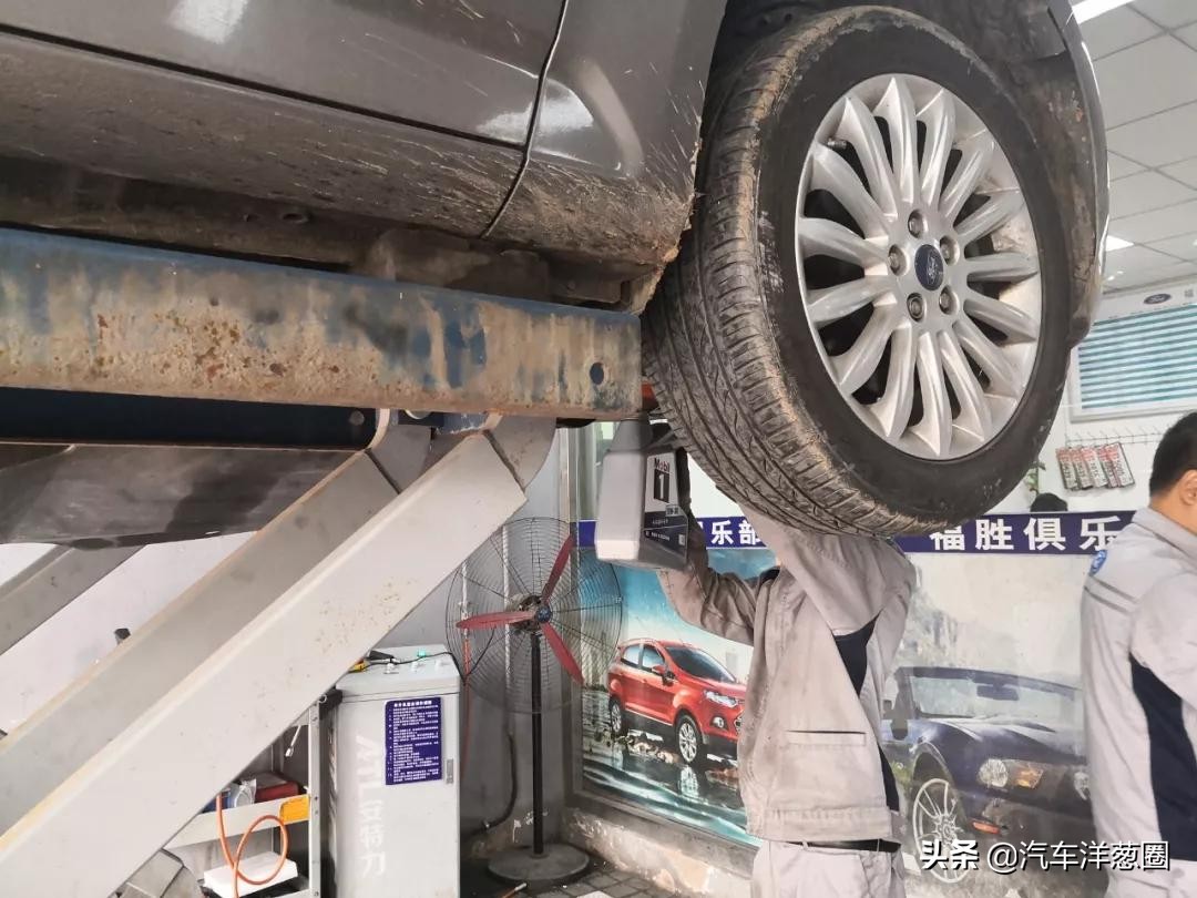 自己动手车子保养换油,汽车三万公里保养换机油常识