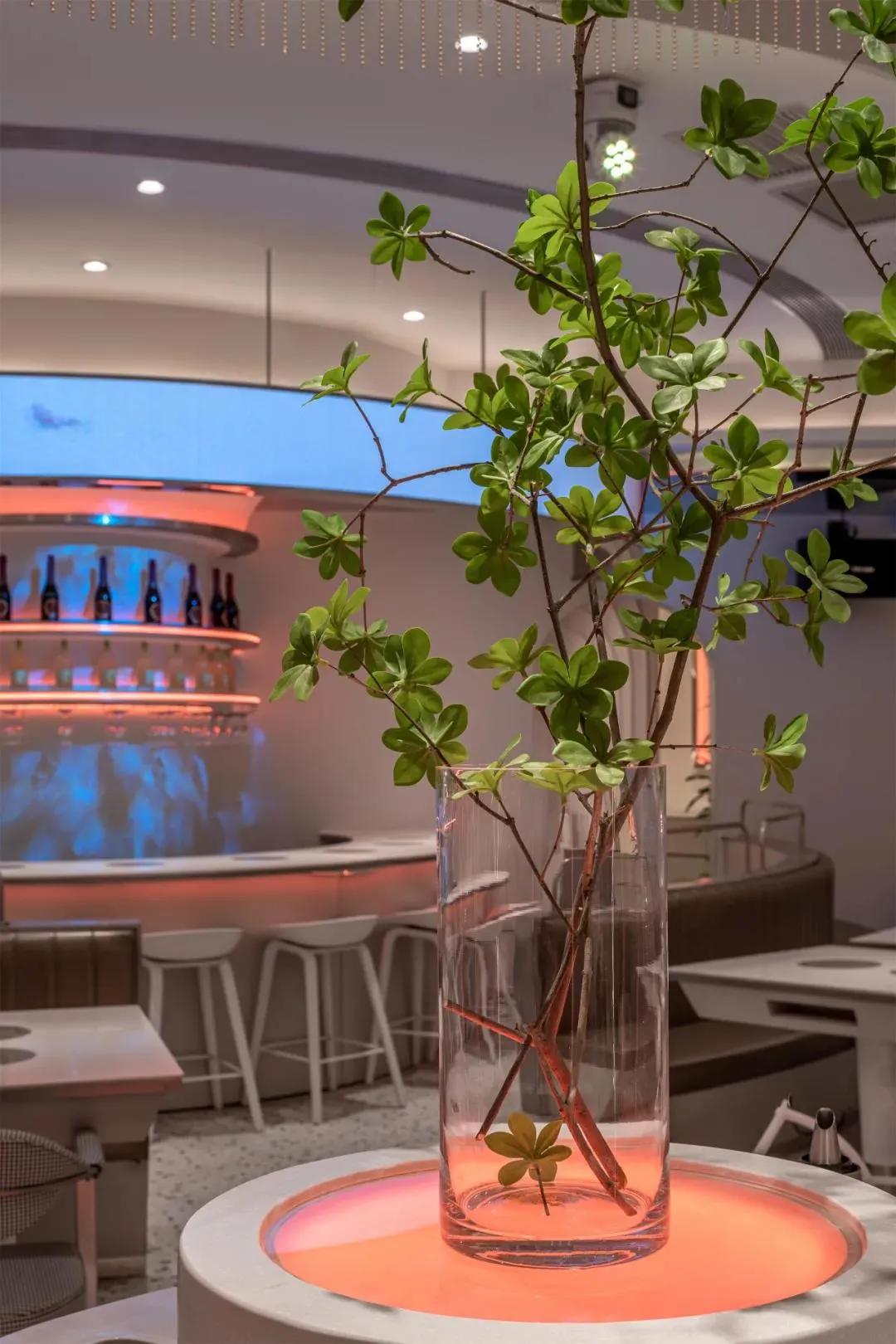 呷哺呷哺设计方案,呷哺呷哺餐厅空间布局分析