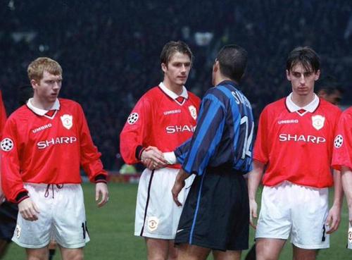 化干戈为玉帛全句,相逢一笑泯恩仇化干戈为玉帛