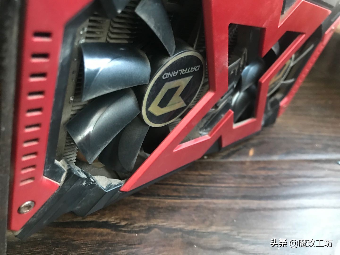 580蓝宝石显卡鲁大师跑分16万,新版鲁大师显卡跑分17万什么水平