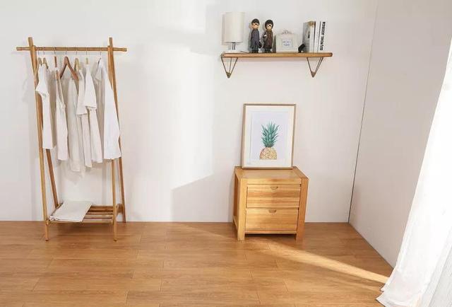 被装修师傅吐槽木纹砖,为什么设计师推荐鱼骨木纹砖