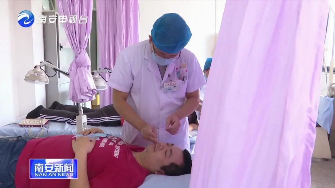 南安人注意了,有人因贪凉得面瘫