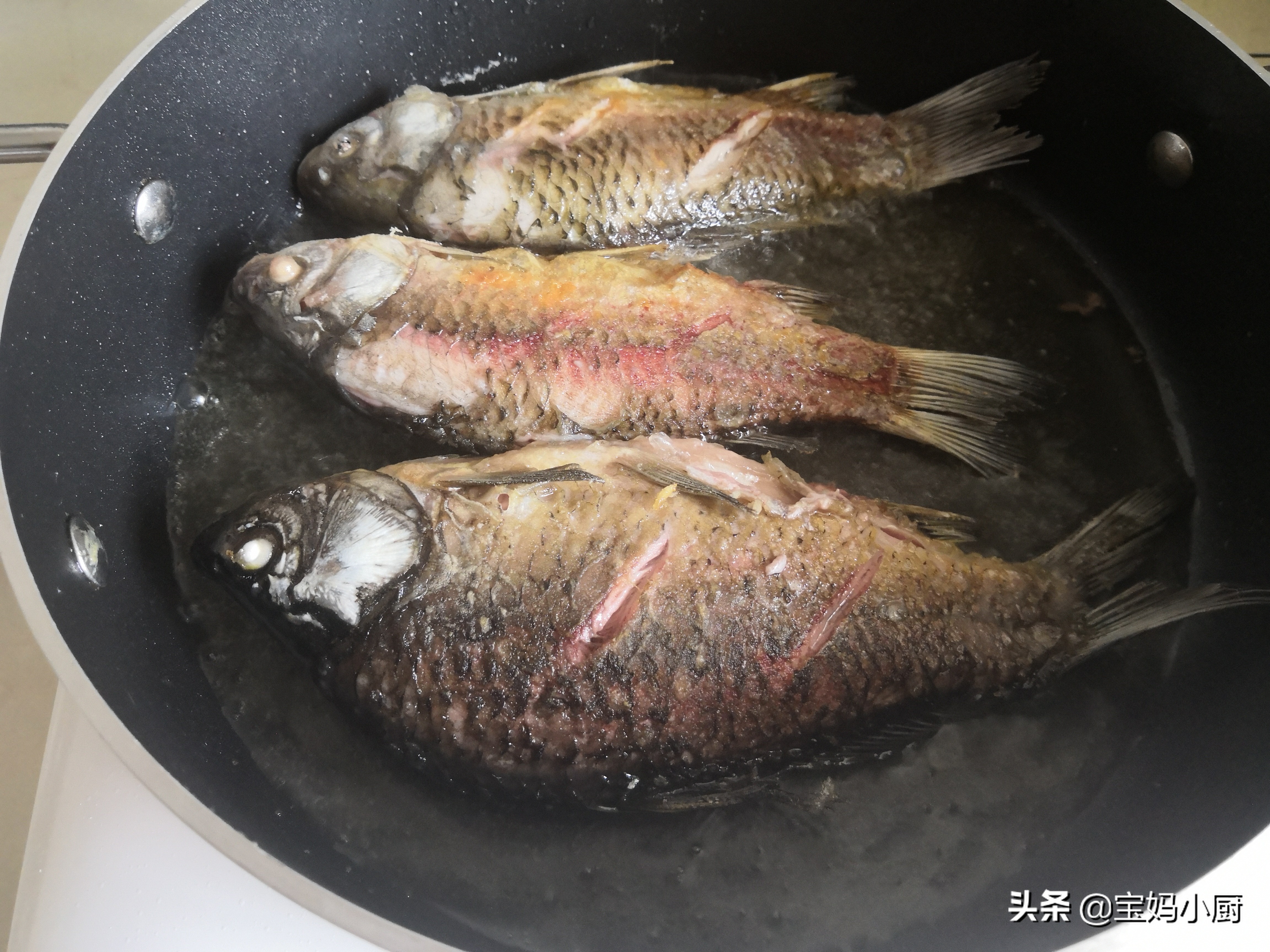 自己动手做的烧鱼真香,家常烧鱼方法