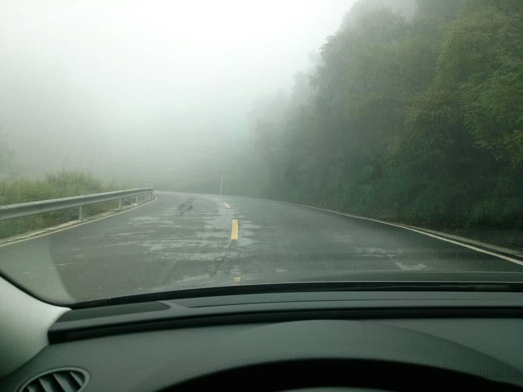 盘车冲钓赤尾,盘车冲钓青尾鲴