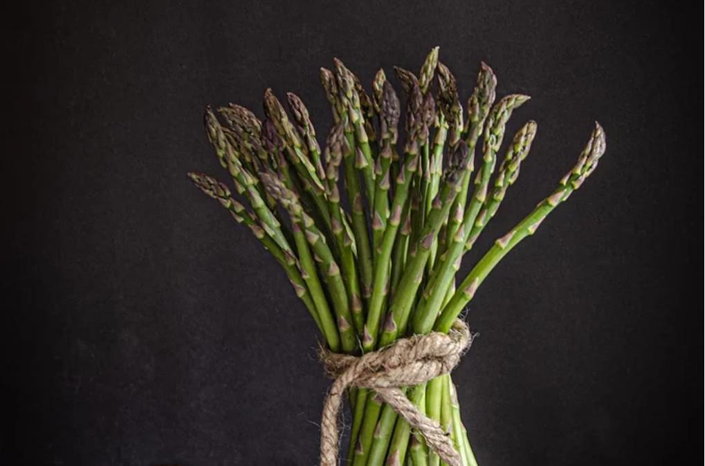 芦笋营养价值高美容抗癌效果好,芦笋的食疗作用