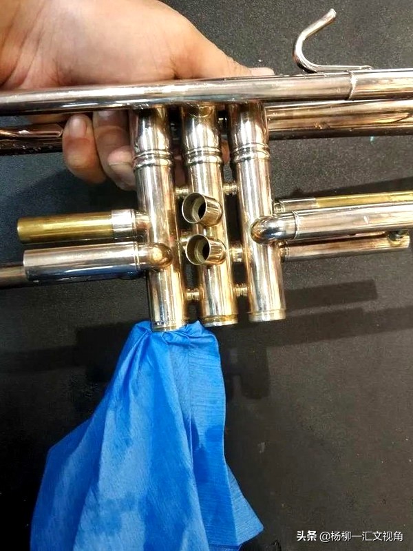乐器小号维修保养翻新,乐器小号修复多少钱