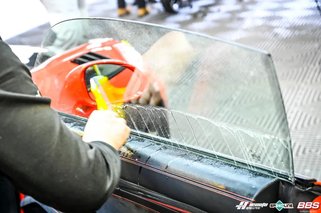 保时捷911gt3rs保养多少钱,提走一辆保时捷911gt3rs的过程