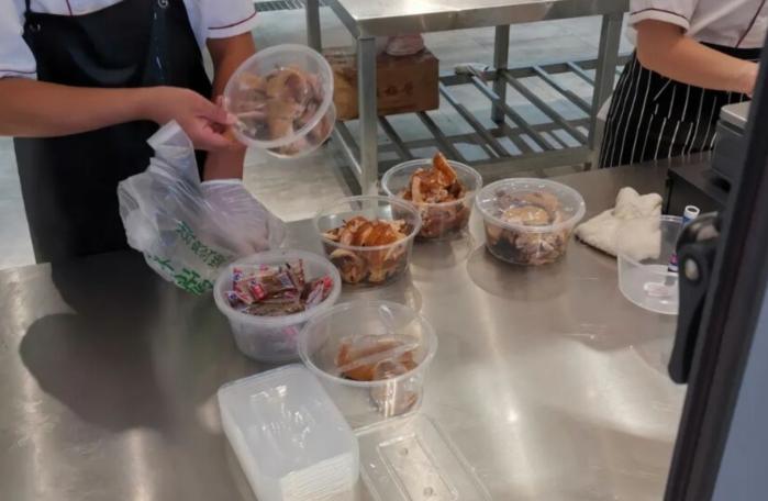 合肥最大的老字号卤肉店,合肥这家特色卤菜店