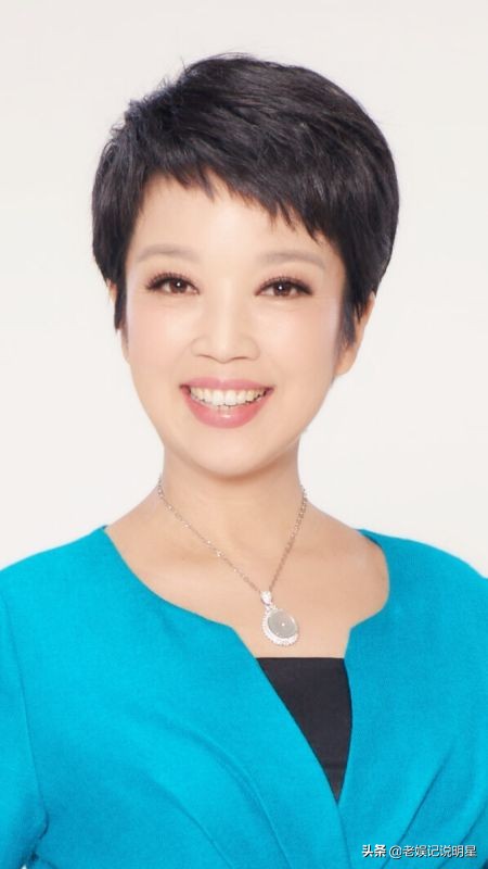 夕阳红黄薇主持,夕阳红的主持人黄薇的近照