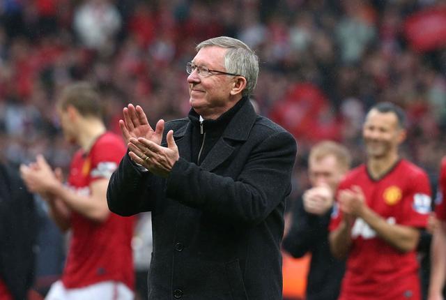 弗格森曼联历史战绩,弗格森爵士的球员生涯