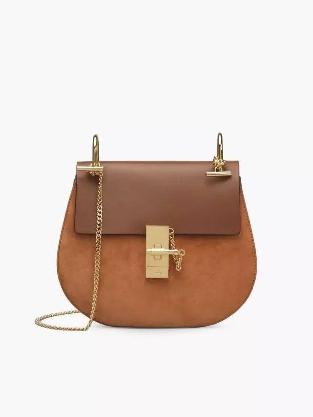 在日本买什么品牌的包包最划算,哪个国家买大牌包包最便宜正品