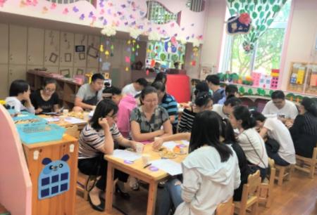 幼儿园半日活动入园实录,快乐成长幼儿园主题课程