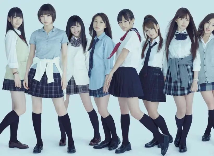 从上流贵妇喜爱的“鼠色”，到涩谷辣妹钟情的茶色，尽显日本风流