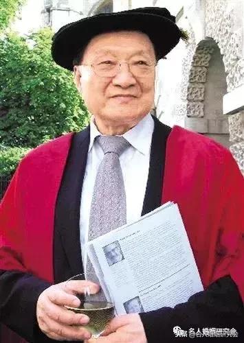 金庸古龙梁羽生采访视频,金庸梁羽生对比