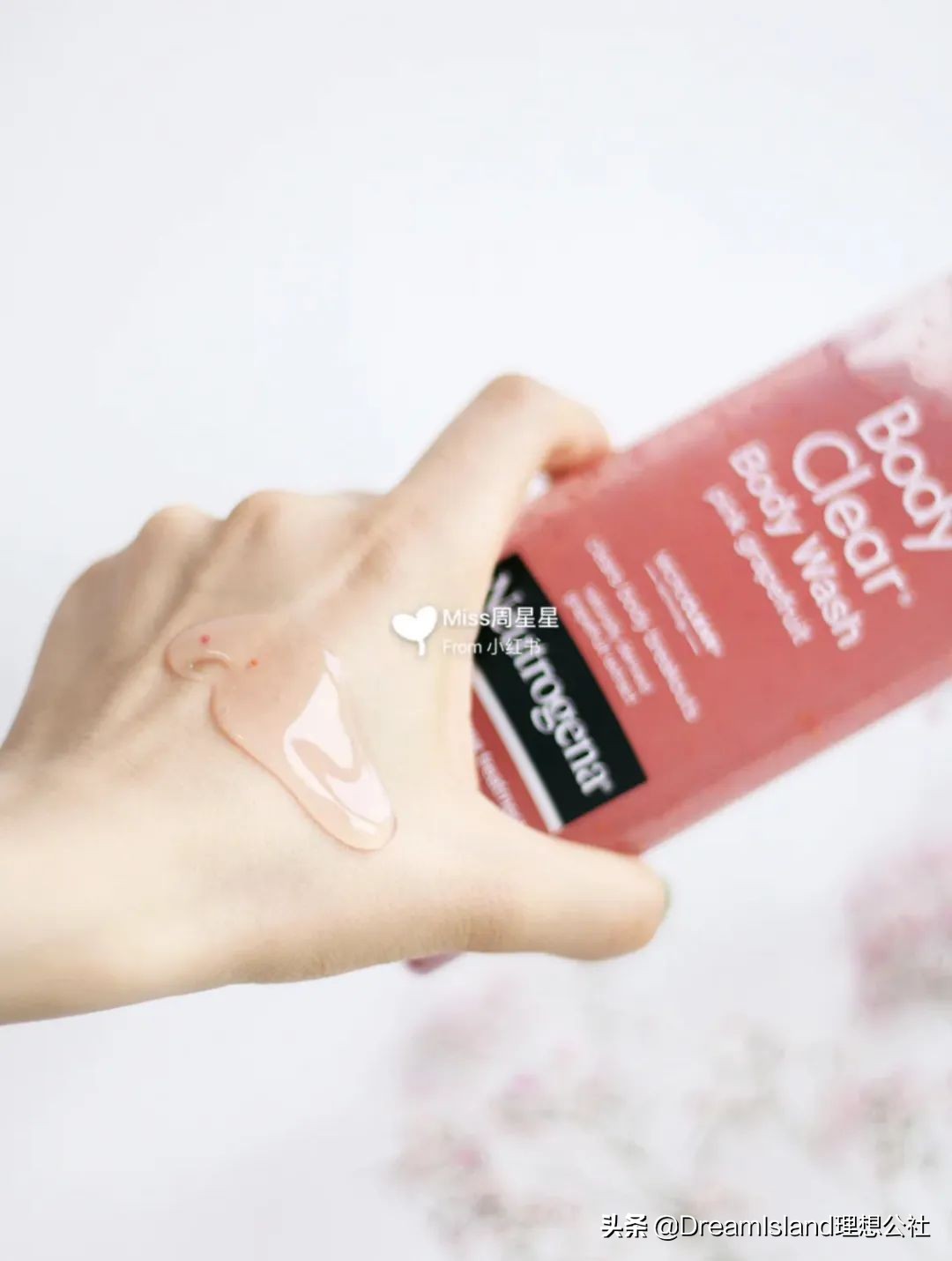 夏日指南送你一份好物清单,夏日必备好物备上它想不美都难